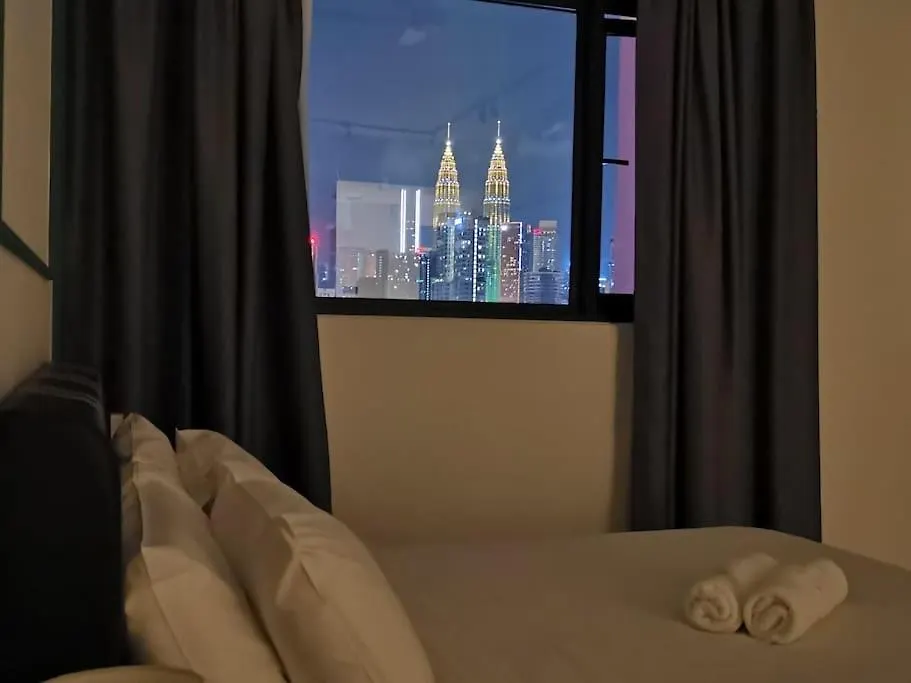 Chambers A Studio Flat, Klcc & Kl Tower View, City Kuala Lumpur Apartment