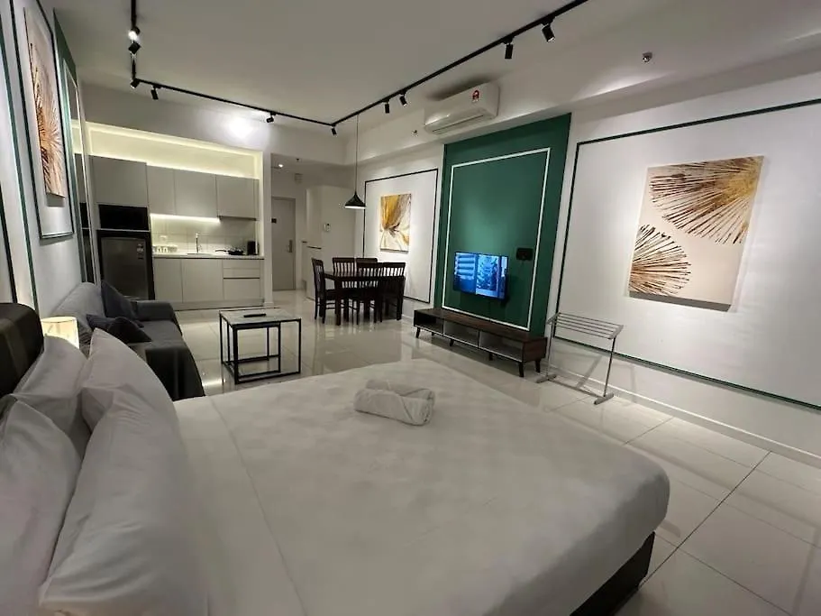 Apartment Chambers A Studio Flat, Klcc & Kl Tower View, City Kuala Lumpur Malaysia
