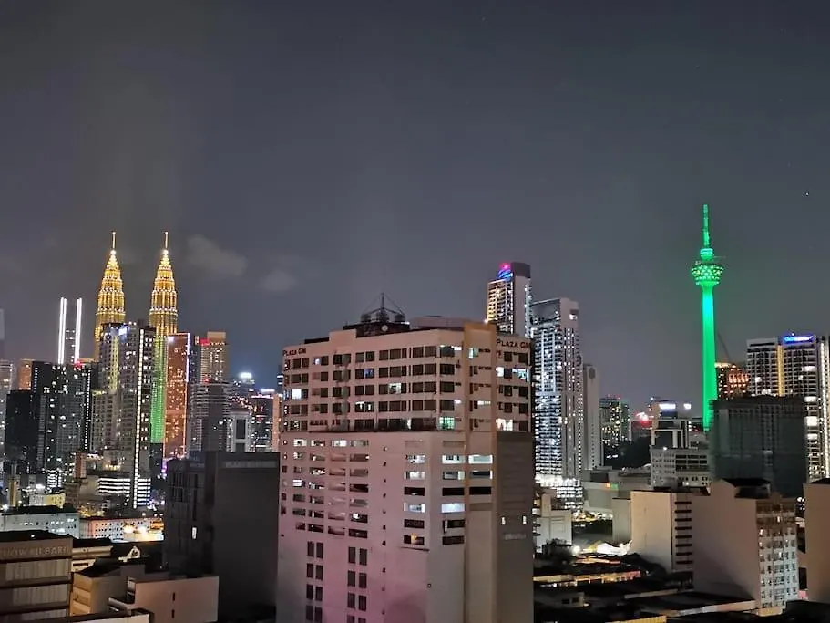 Chambers A Studio Flat, Klcc & Kl Tower View, City Kuala Lumpur Apartment